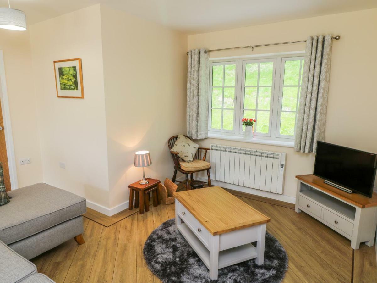 Ryedale Country Lodges - Willow Lodge York Exteriör bild